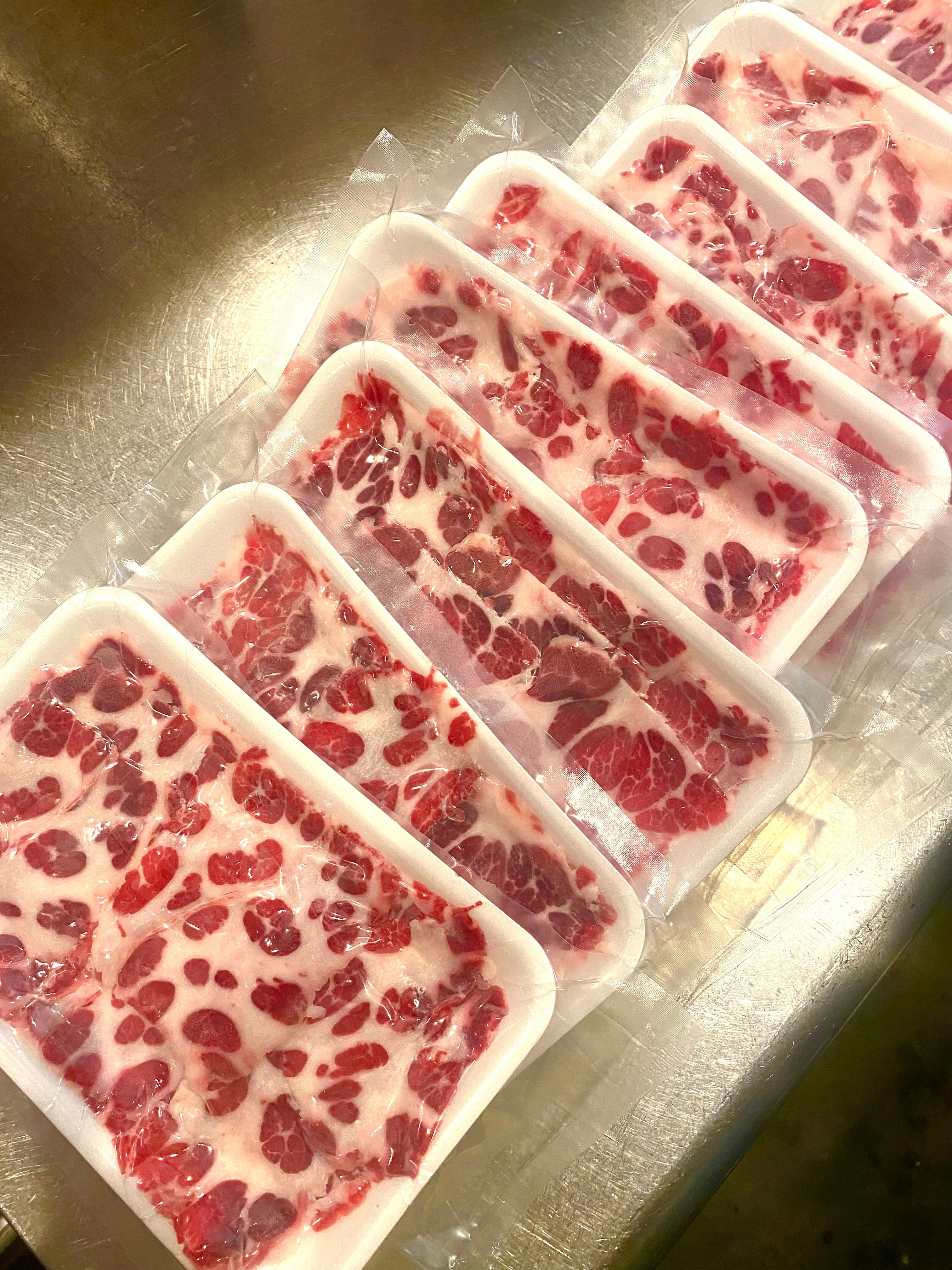 ナガス鯨】鯨の希少部位「鹿の子（かのこ）」スライス 100g｜2等級